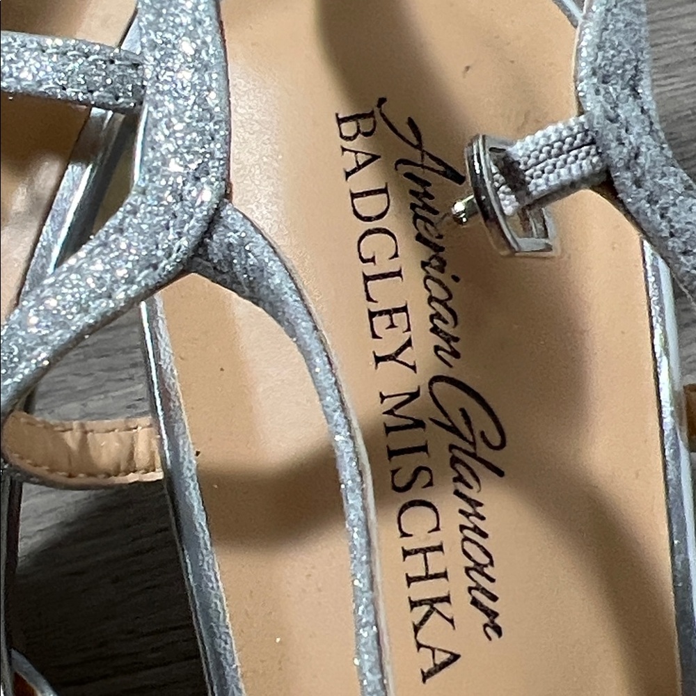 Badgley Mischka American Glamour Women’s ona straps heels Sandals silver size 10 - Picture 12 of 15